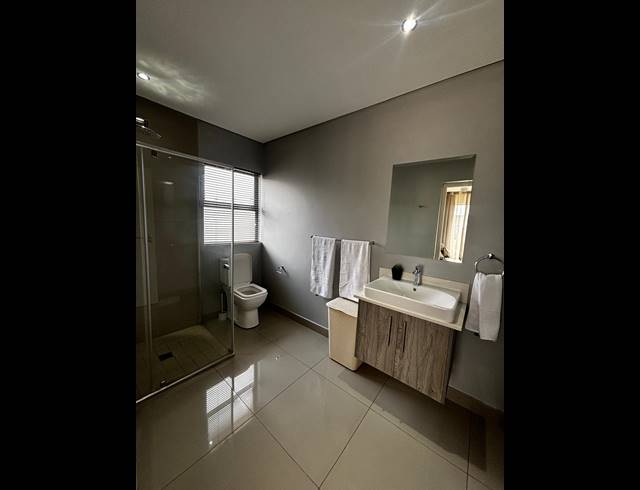 2 BEDROOM APARTMENT FOR SALE IN FOURWAYS